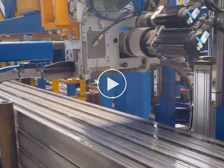 意大利F150出管現(xiàn)場(chǎng)